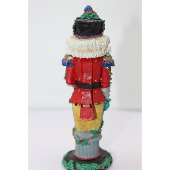 Crinkle Claus by Possible Dreams - Captain Crinkle Cracker - Picture 3 of 8